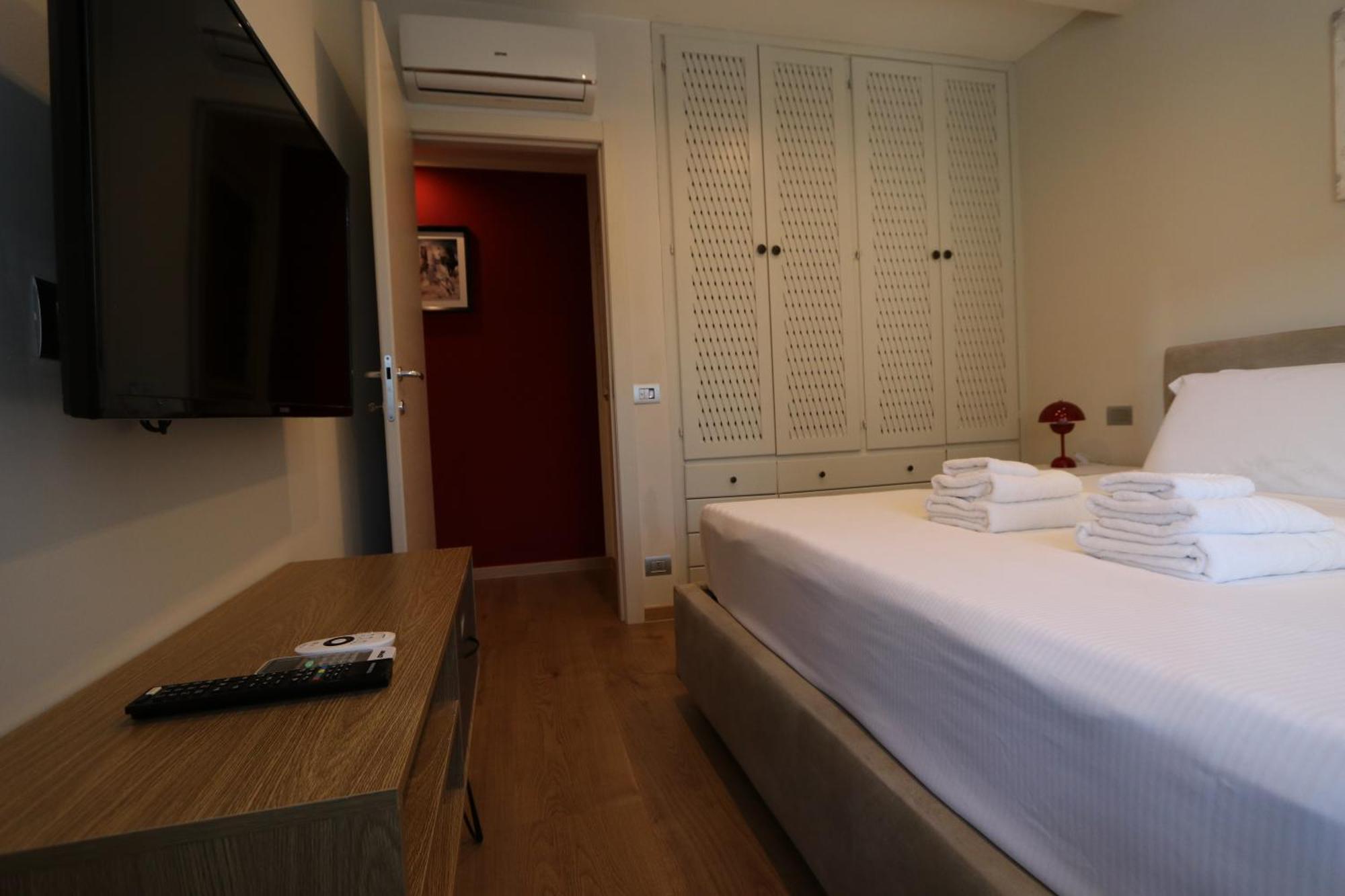 Orchidea Apartment Olbia Bagian luar foto